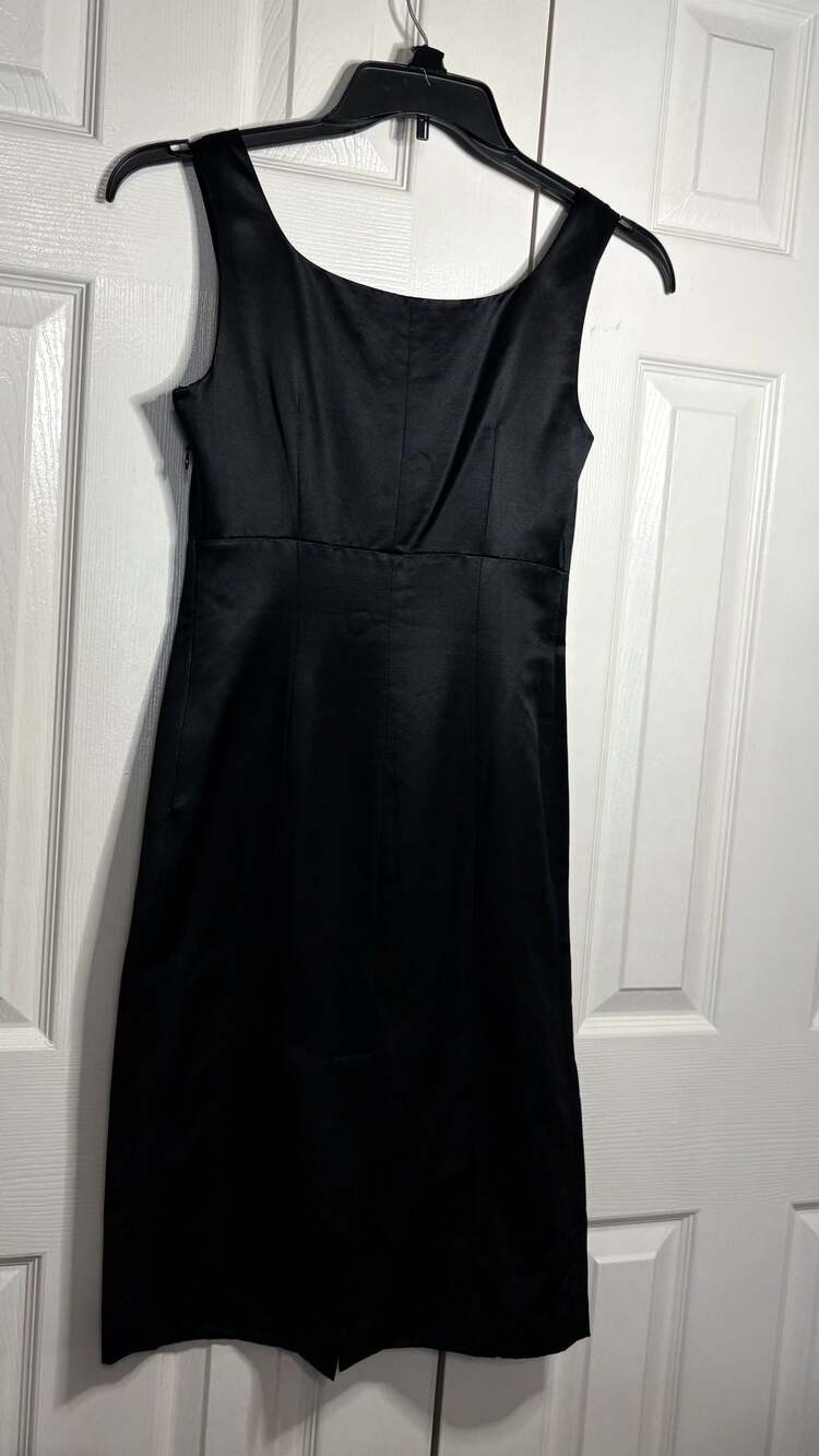 Banana Republic Black Satin Pleated Scoop Neck Sheath Dress Size 2 #537 - Picture 8 of 8